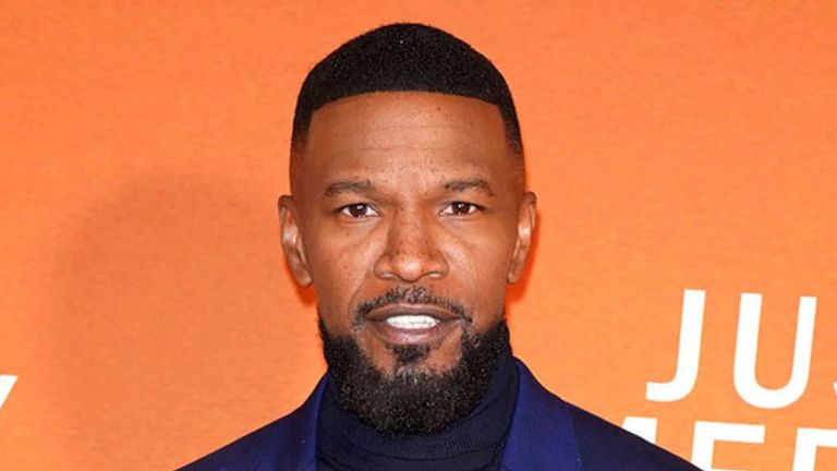 Jamie Foxx Hospitalized Due To Medical Complications Daughter Corinne Shares Health Update 2329